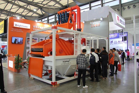 Brighway team and BWSP120 Slurry Separation System show in  2018 Bauma China